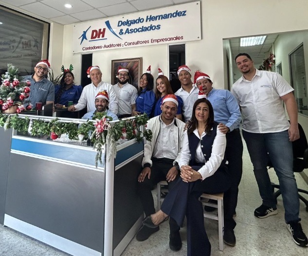 Equipo DH Delgado Hern&aacute;ndez & Asociados